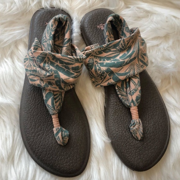 Sanuk Shoes - Sanuk Yoga Mat Flip Flops Size 9